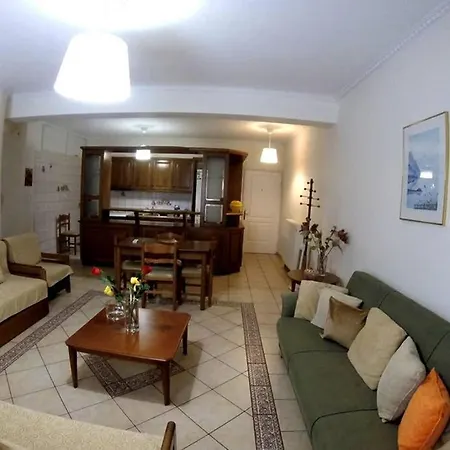 Apartment Big 1 - Center Kalambaka