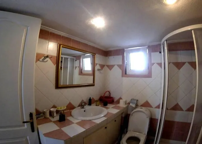 Big 1 - Center Appartement Kalampáka